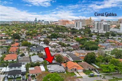3500 SW 13th St 1