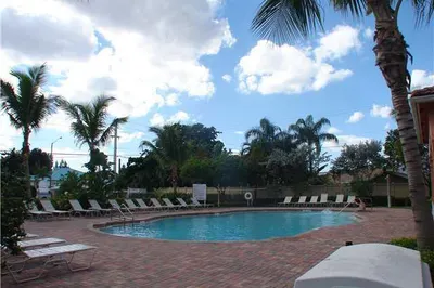 3565 Forest Hill Boulevard #94 1