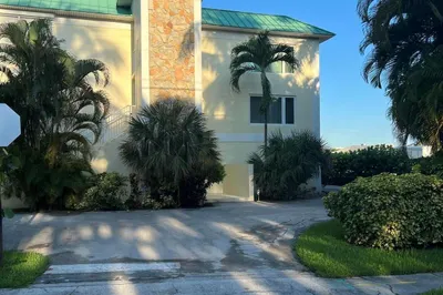 1708 S Ocean Boulevard #3 1