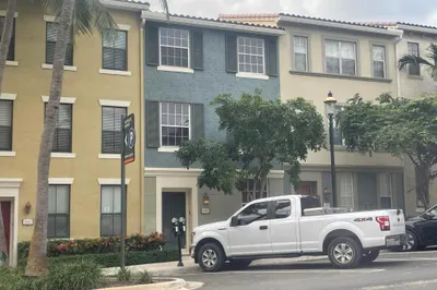 608 Fern Street 1