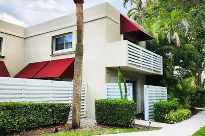 575 NW 98th Ave 1