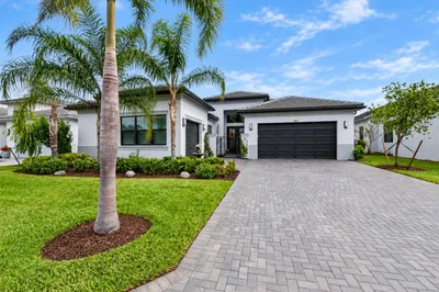12441 SW Crystal Cove Drive 1