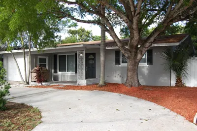 9322 N Military Trail 1