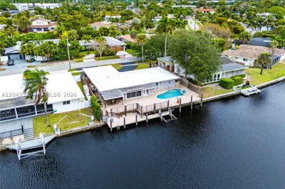 2832 NW 10th Ave 1