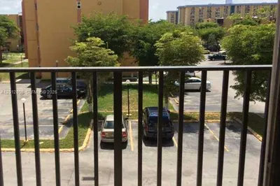 4805 NW 7th #303-15 1