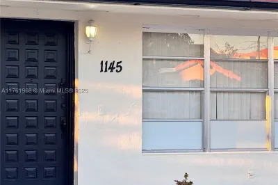 1145 W 70th Pl 1