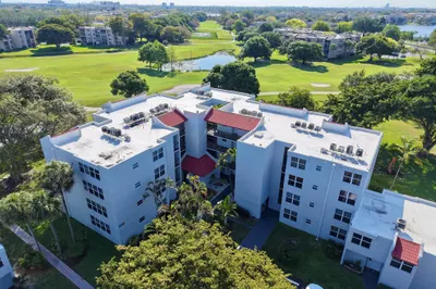 9421 Evergreen Place #404 1