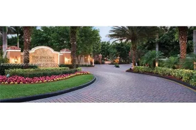 2031 Renaissance Blvd #301 1