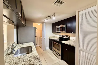 9901 Westview Drive #324 1