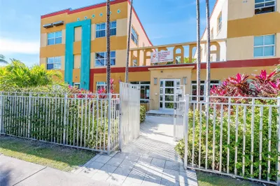1308 Drexel Ave #309 1