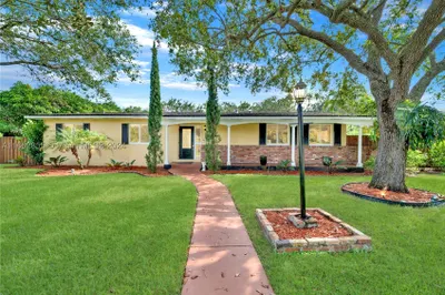 7860 SW 158th Ter 1