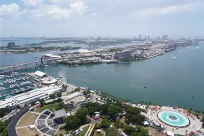 50 Biscayne Blvd #5202 1