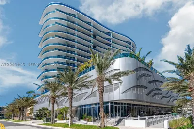 17550 Collins Ave #1403 1