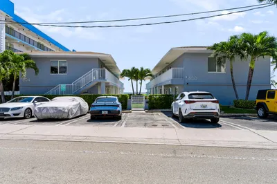 604 N OCEAN Boulevard #3B 1