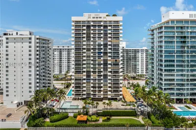 5757 Collins Ave #PH-4 1