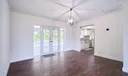 304 Circle W Photo