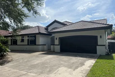 15954 NW 82nd Ct 1
