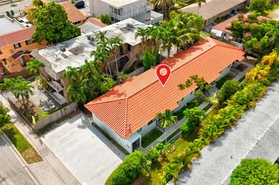 1330 NW 5th St #2 1
