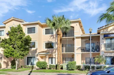 2808 Amalei Drive #203 1