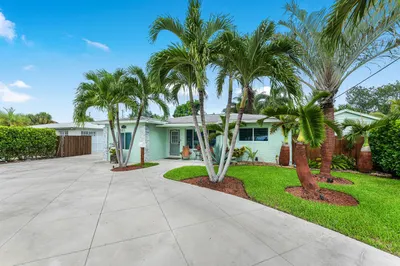 819 6th Street 1