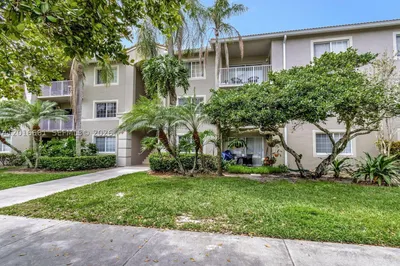 5045 Wiles Rd #201 1