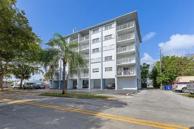 1701 Washington St #304 1