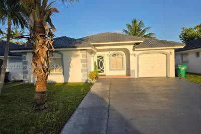 20510 NW 17th Ave 0 1