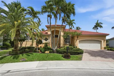 3038 Lakewood Dr 1