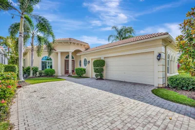 106 Esperanza Way 1