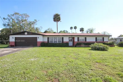 2618 SE 38th Trail 1