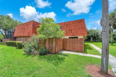 8466 S Coral Cir 1