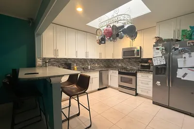 520 NW 7th Street 1