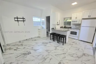 1720 NW 180th Ter #1 1