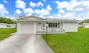1410 NW 87th Ln Photo