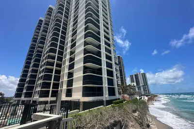 5380 N Ocean Drive #4e 1
