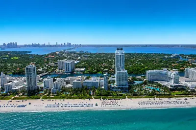 4401 Collins Ave #2612 1
