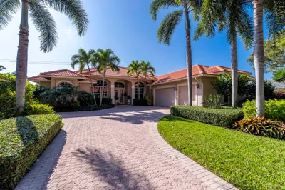 6905 Cypress Cove Circle 1