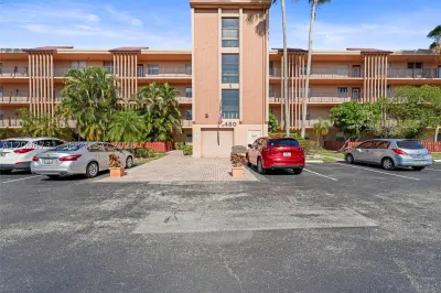 480 NW 76th Ave #102 1