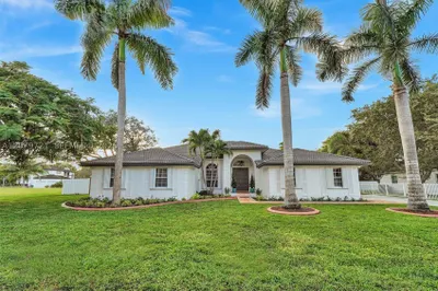 18440 SW 77th Ct 0 1