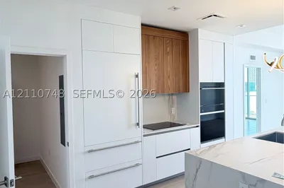 1400 Biscayne BLVD #809 1