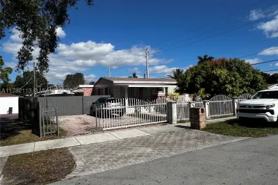 1701 NW 180th Ter 1