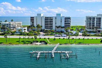009-19900BeachRd-Jupiter-FL-33469-CROPPE