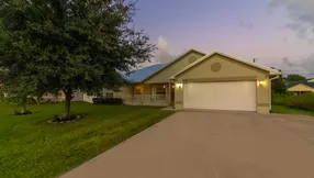 Just Listed | Pretty in Port Saint Lucie | 2141 SW Algiers Street