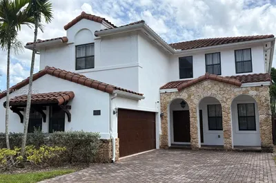 9924 NW 10th Ter 1