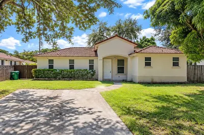 21733 Ingraham Ave Rd #21733 1