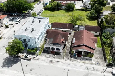 311 SW 10th Ave 1