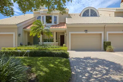 392 Spyglass Way 1