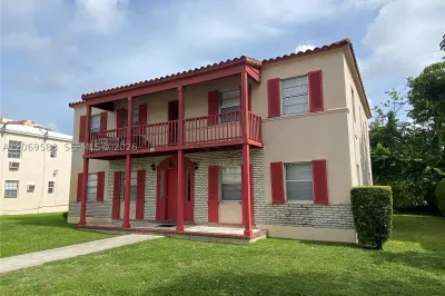 33 Madeira Ave #3 1