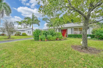 6127 Rainbow Circle 1
