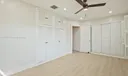 2725 NE 21st Ave Photo